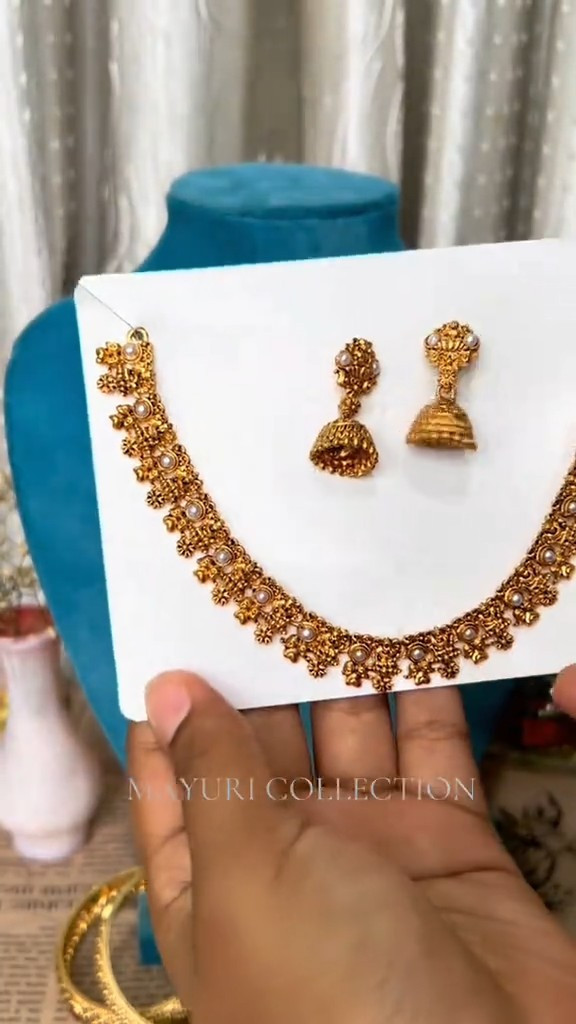 Antique Gold-Tone Floral Necklace Set with Jhumka Earrings - Image 2