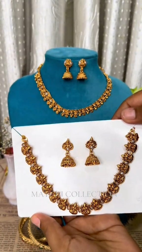 Antique Gold-Tone Floral Necklace Set with Jhumka Earrings - Image 3