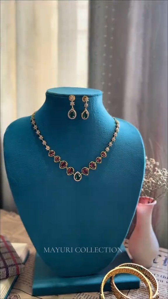 Gold-Tone Teardrop Necklace and Earring Set with Red and Green Stones